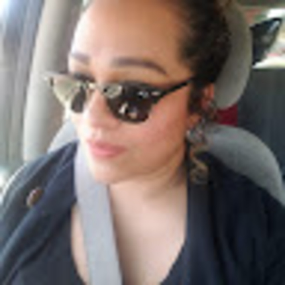 Meet your Posher, Yuli
